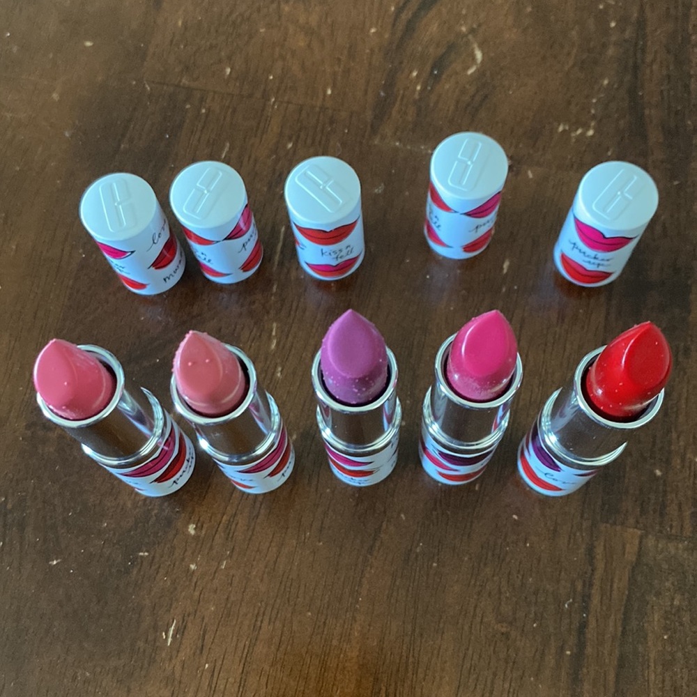 Clinique Lipstick Bundle Matte Petal, Beauty, Plum, Magenta, Crimson New Unused